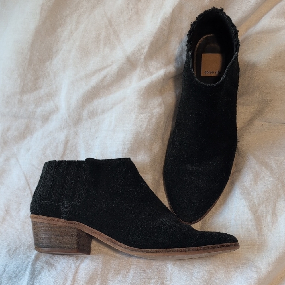Dolce Vita Black Ankle Booties